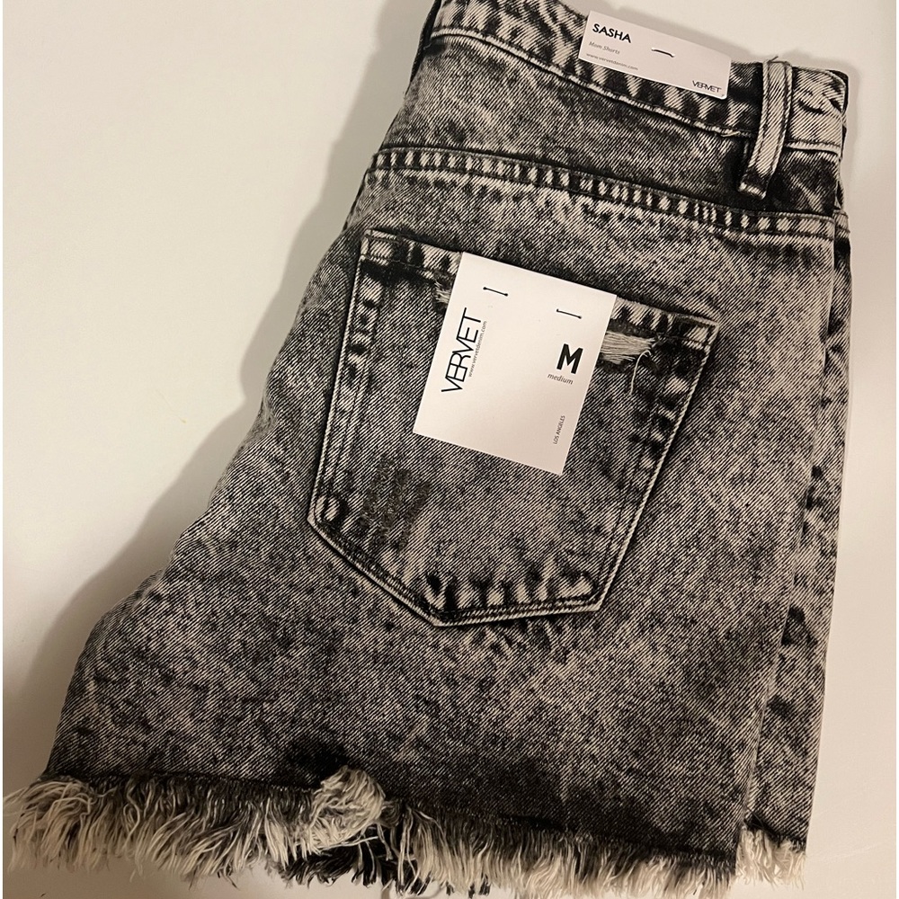 Vervet Acid Wash Mom Shorts